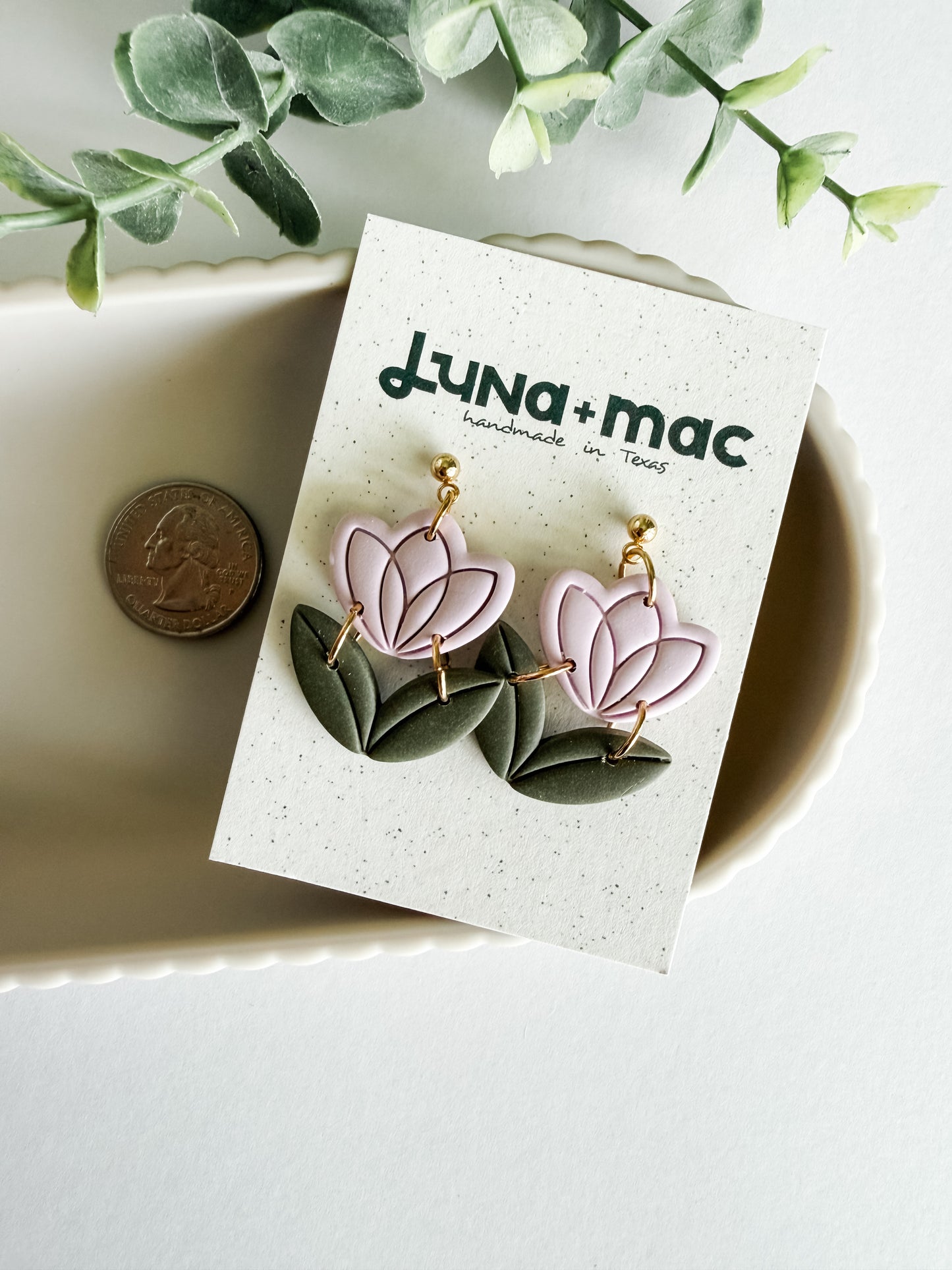 Petal Poise Earring - Lilac
