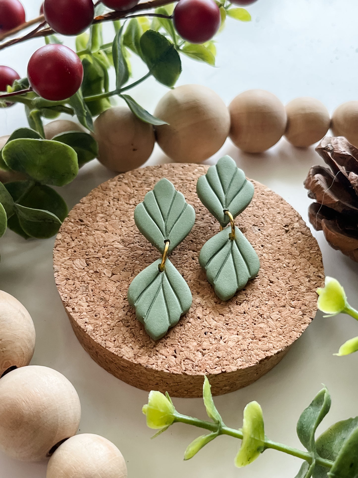 Luxe Reverie Earring - Dark Green