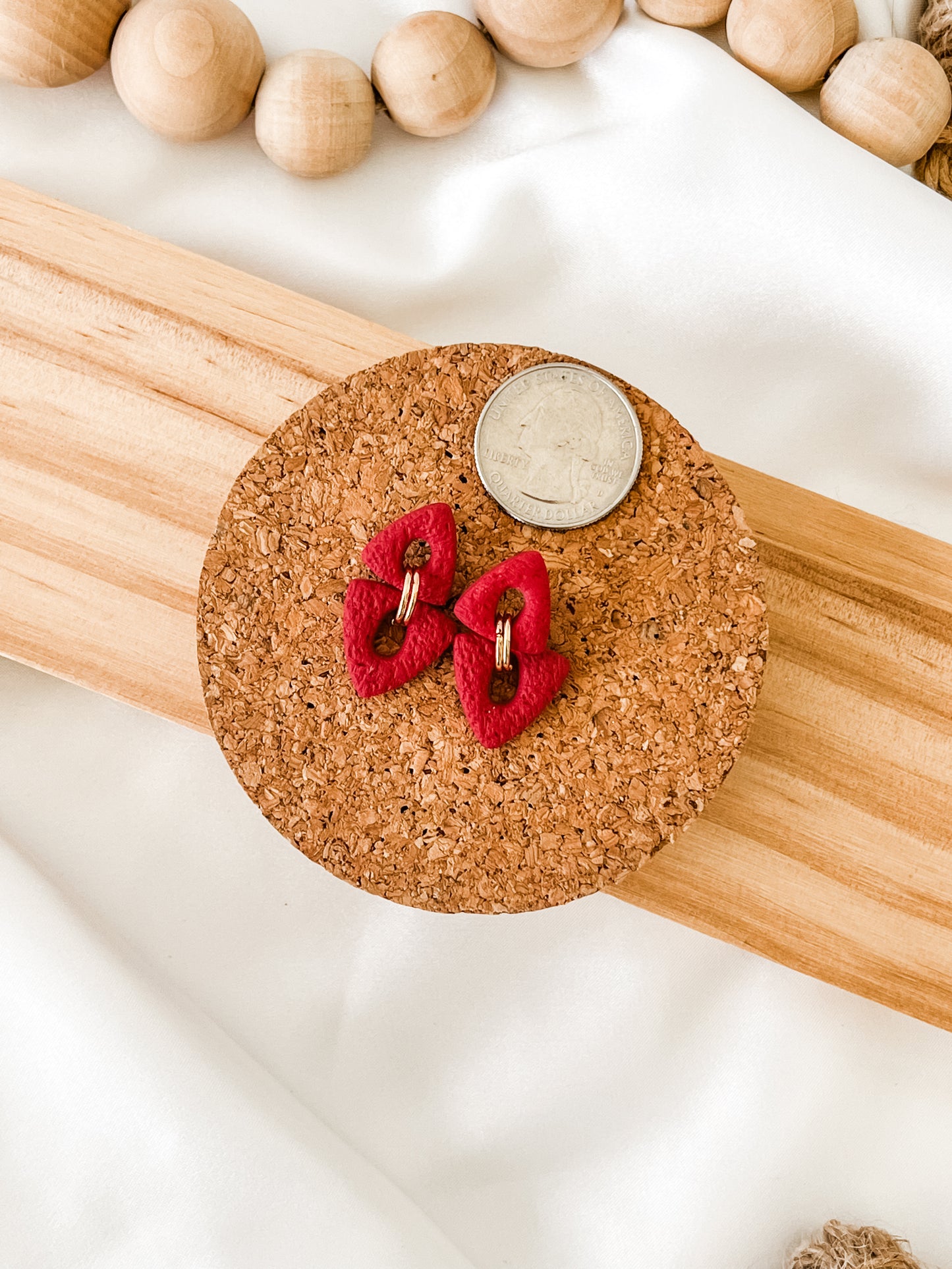 Petite Triangle Textures - Cupid