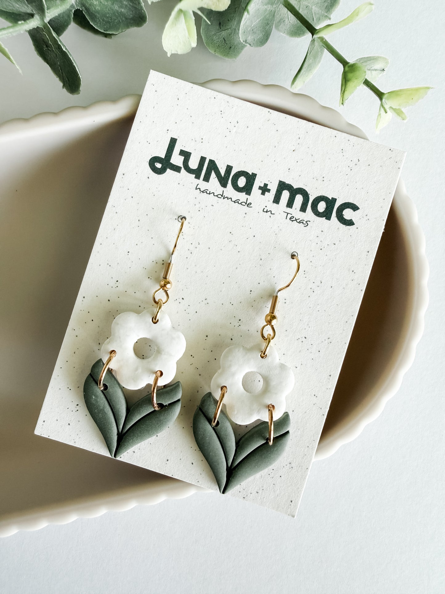 Blooming Dangle Earring - White
