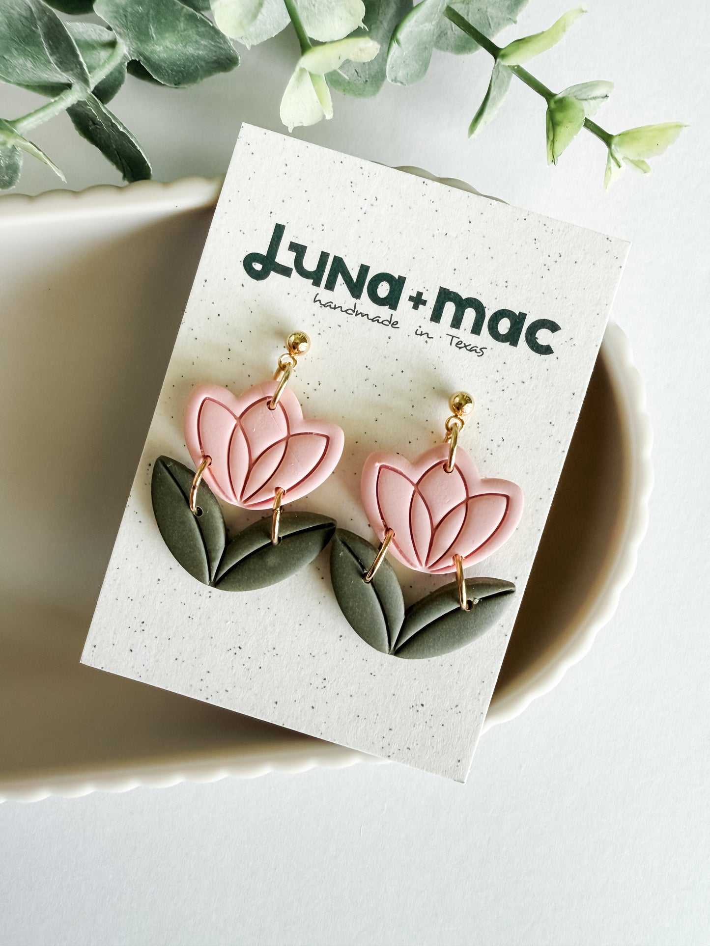 Petal Poise Earring - Rose Pink
